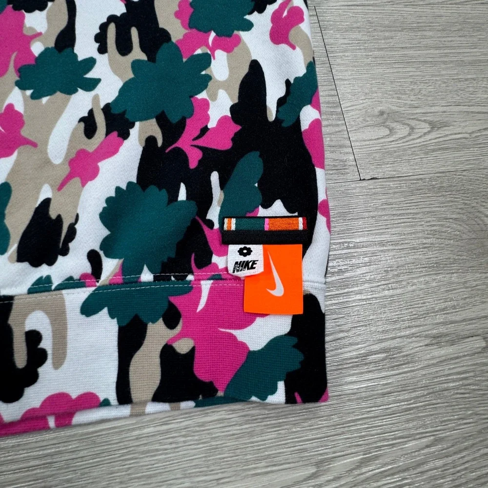 Nike Women's Hoodie Floral Camo Pullover White Pink Green Medium Fleece Graphic